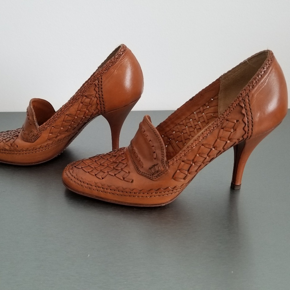 DKNY Stitched Women's Leather Heels